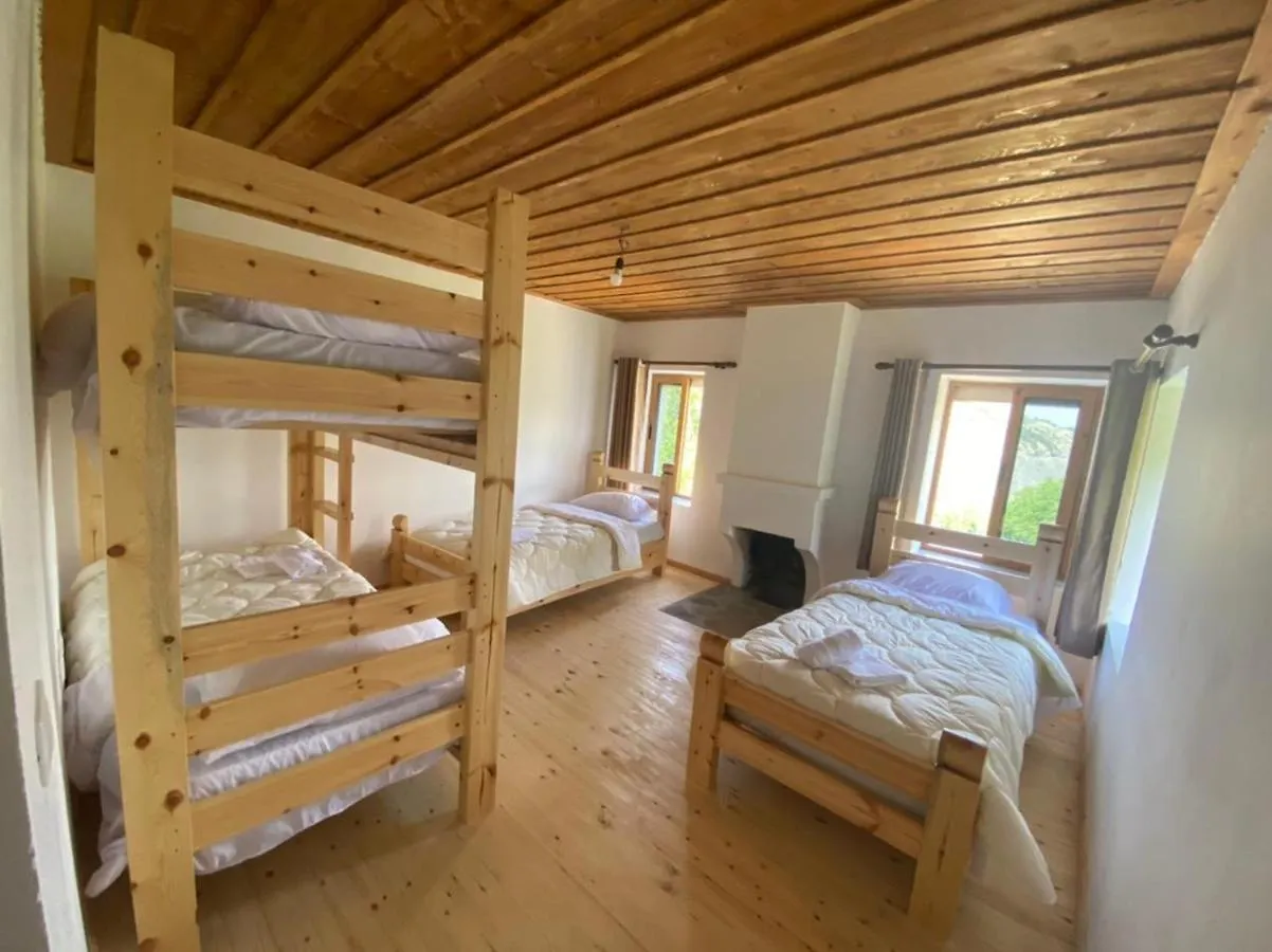 Lodge Guest House Qafe Dardha - Tomorr National Park Qafe Dardhe