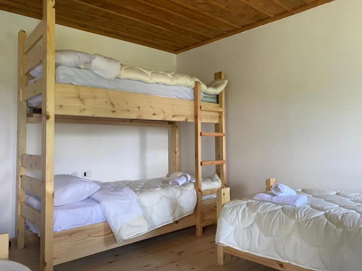 Guest House Qafe Dardha - Tomorr National Park Qafe Dardhe 0*,  Albania