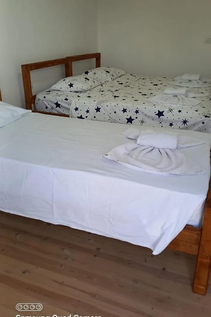 Guest House Qafe Dardha - Tomorr National Park Qafe Dardhe